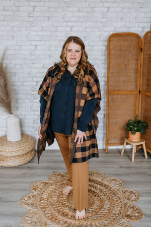 
            
                Load image into Gallery viewer, HOODED PLAID CAPE
            
        