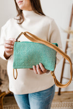 MEDIUM DIAMOND PATTERN CLUTCH IN TEAL