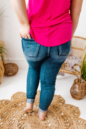 
            
                Load image into Gallery viewer, MID-RISE STRETCHY SKINNY JEAN IN LONG LENGTH
            
        
