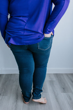 MID BLUE JEGGINGS WITH TUSH PUSH-UP TECHNOLOGY