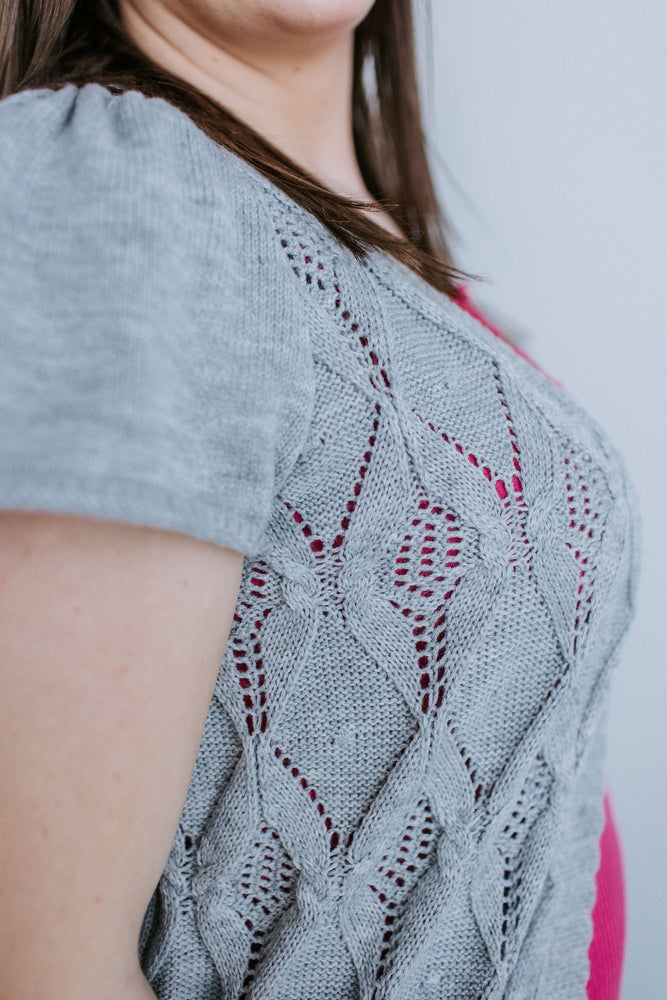
            
                Load image into Gallery viewer, SHORT SLEEVE CABLE KNIT CARDIGAN IN HEATHER GREY
            
        