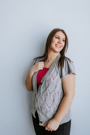 
            
                Load image into Gallery viewer, SHORT SLEEVE CABLE KNIT CARDIGAN IN HEATHER GREY
            
        