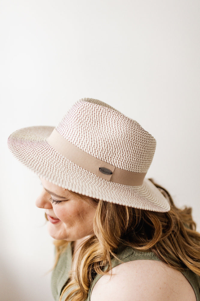 WOVEN FEDORA IN IVORY AND MOCHA BEIGE