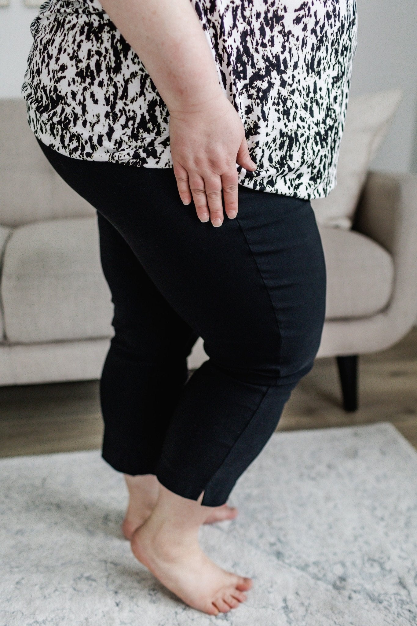 CAPRI DRESS PANT IN BLACK - Love Marlow