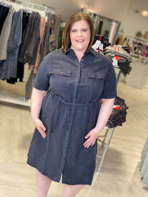 CHAMBRAY SHIRT DRESS IN WASHED BLACK