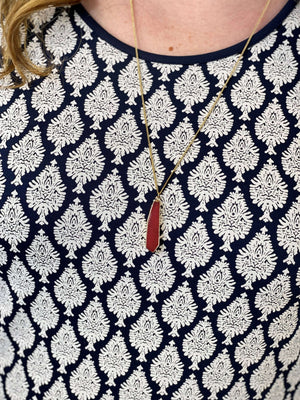 
            
                Load image into Gallery viewer, CONNIE NECKLACE IN STRAWBERRY
            
        