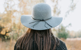 FLOPPY FELT HAT IN GREY - Love Marlow