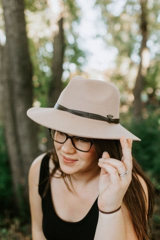 GAMBLER FELT HAT IN WOODROSE - Love Marlow