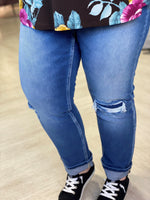 HIGH-RISE DISTRESSED RELAXED  FIT JEAN WITH PATCHES
