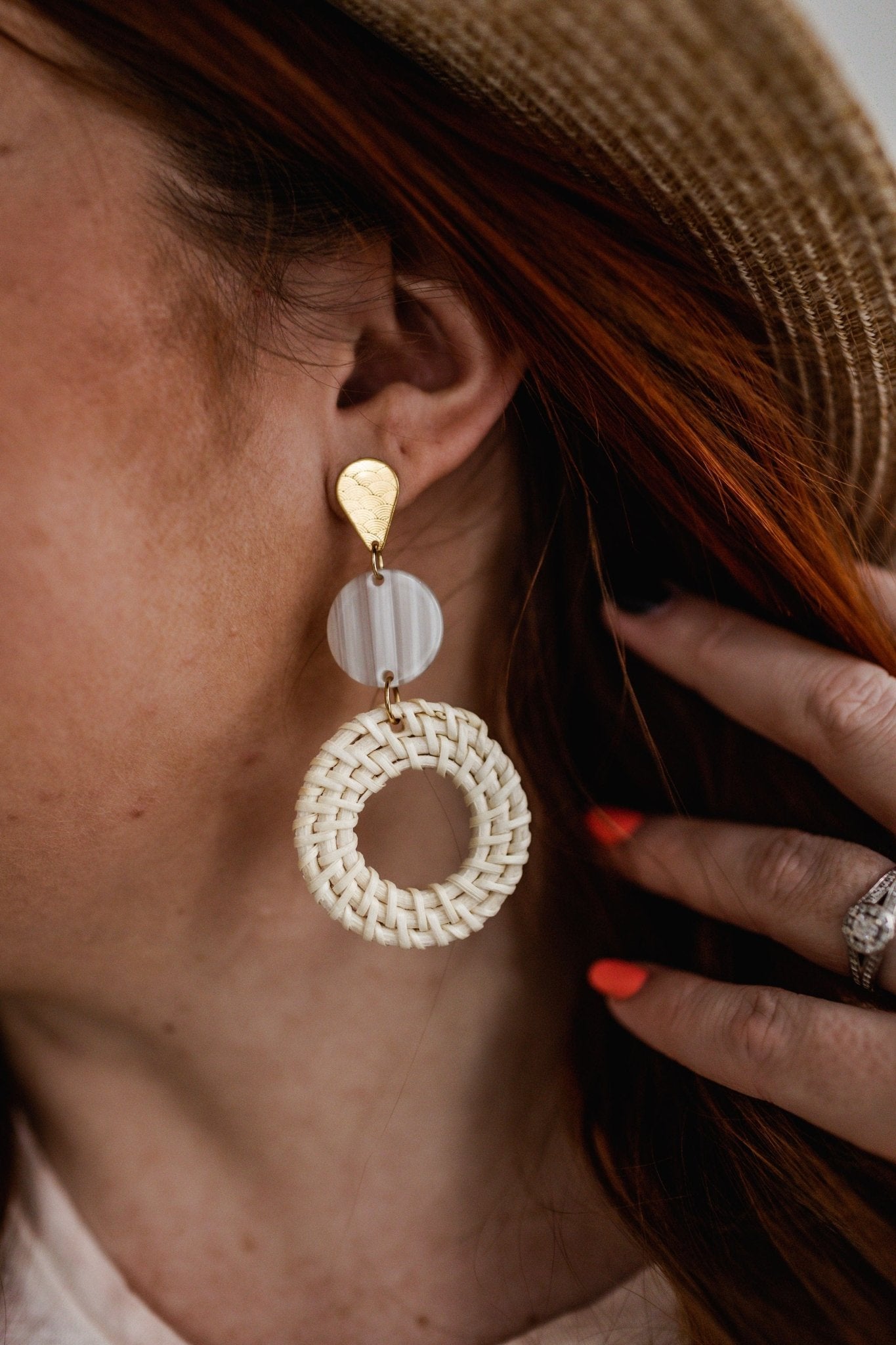 LANA EARRINGS IN BLEACHED RATTAN - Love Marlow