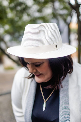 PANAMA HAT IN IVORY - Love Marlow