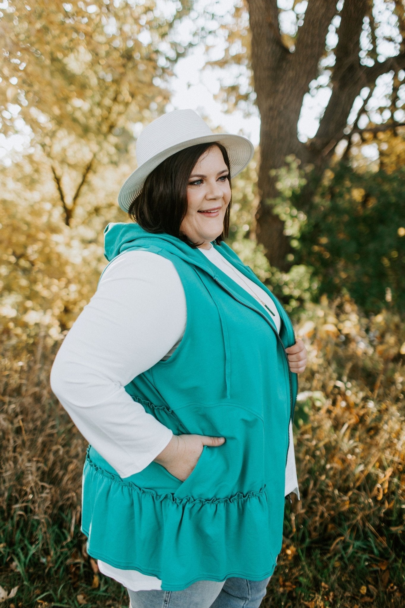 RUFFLE VEST WITH HOODIE IN JADE - L - Love Marlow
