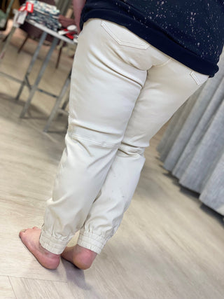 Spanx® STRETCH TWILL CARGO JOGGER IN PARCHMENT - L - Love Marlow