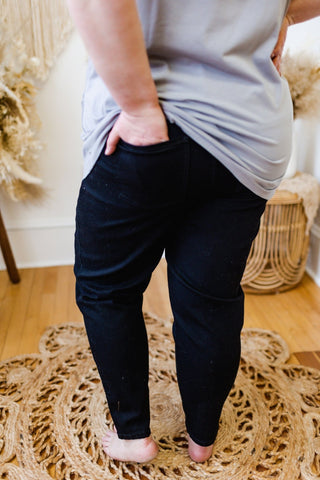 Spanx© ANKLE SKINNY JEANS IN BLACK - 3x - Love Marlow