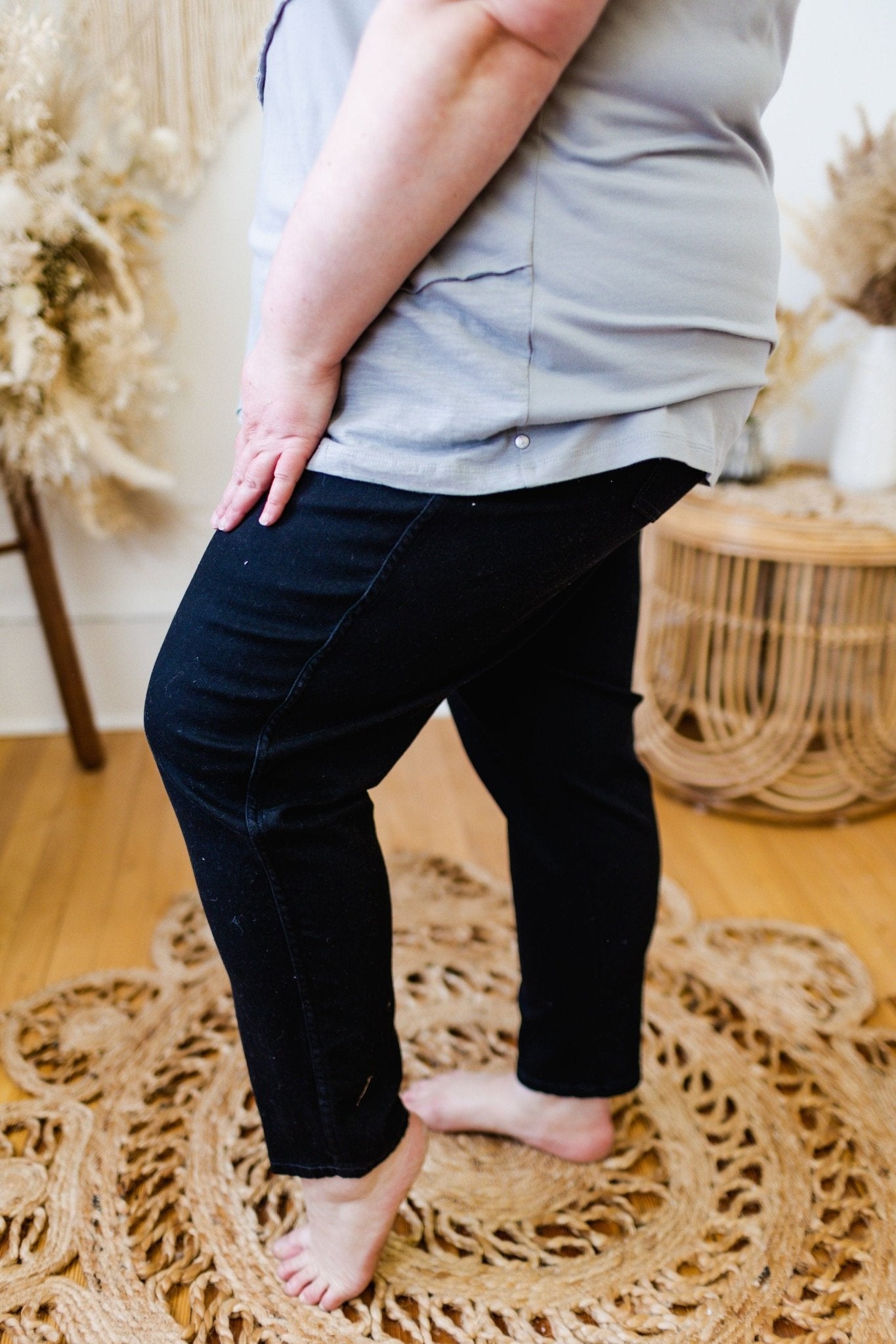 Spanx© ANKLE SKINNY JEANS IN BLACK - 3x - Love Marlow