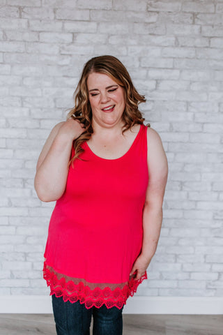 TUNIC TANK WITH LACE EDGE IN CORAL - 3x - Love Marlow