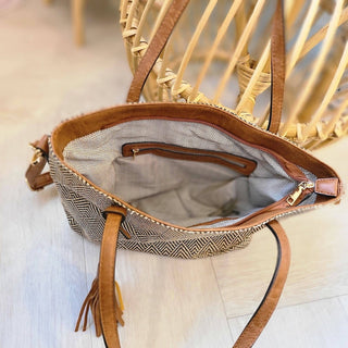 WOVEN DIAMOND PATTERN FABRIC AND FAUX LEATHER PURSE - Love Marlow